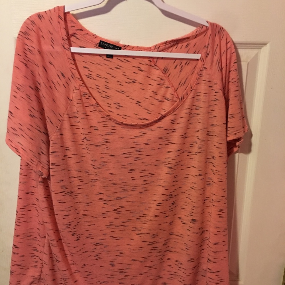 Lane Bryant peach colored tee Sz 22/24